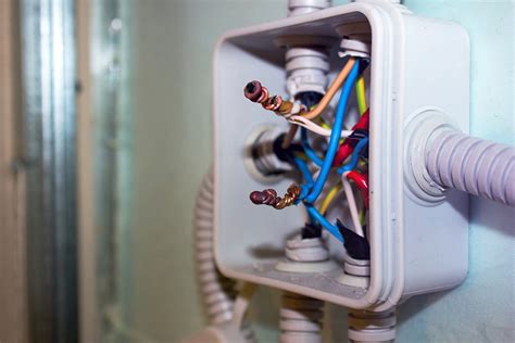 junction box not cover exposed wires|covering junction boxes.